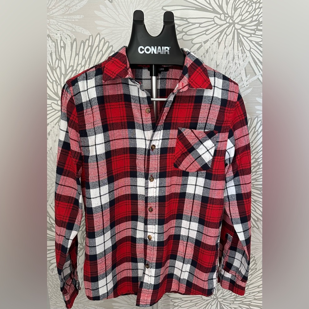 Flannel plaid shirt Size S